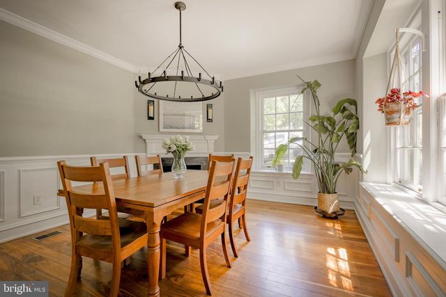 97 E BELLS MILL RD, Philadelphia, PA 19118
