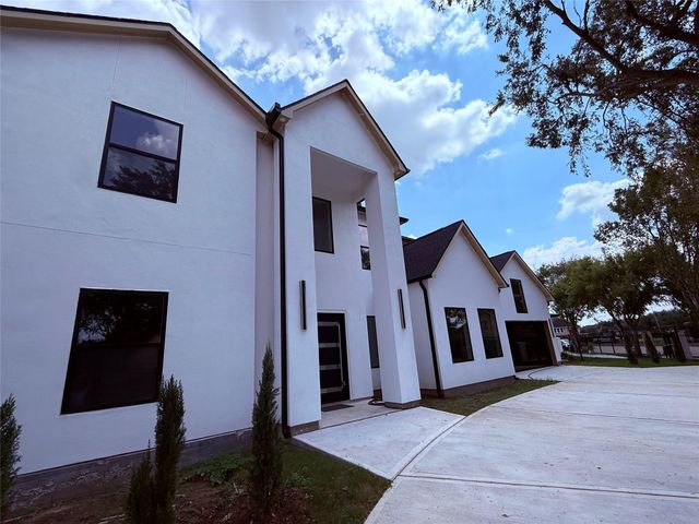 2217 Waterford Village Boulevard, Missouri City, TX 77459