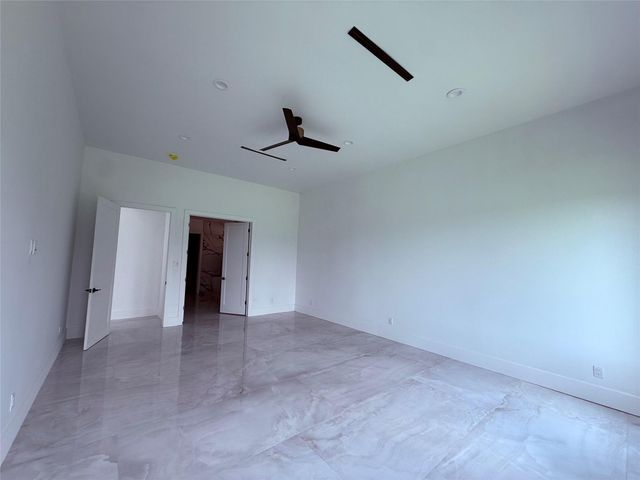 2217 Waterford Village Boulevard, Missouri City, TX 77459