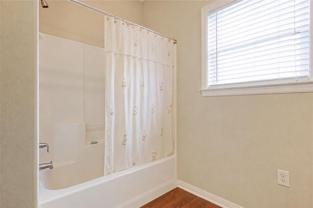 2329 Avenue D, San Leon, TX 77539