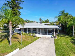 4909 LEMON BAY DRIVE, Venice, FL 34293