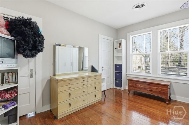 19 Smith Avenue, Savannah, GA 31408