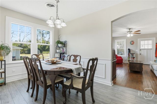 19 Smith Avenue, Savannah, GA 31408