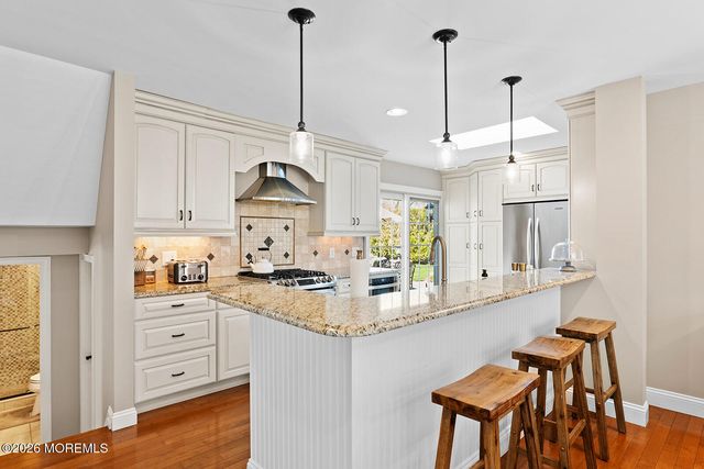 73 Windham Way, Freehold, NJ 07728