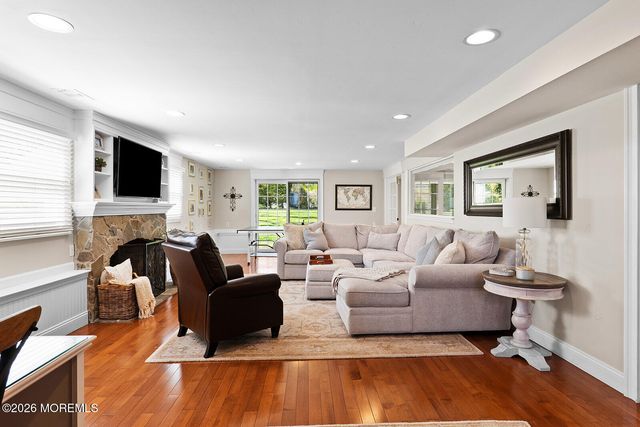 73 Windham Way, Freehold, NJ 07728