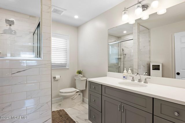 73 Windham Way, Freehold, NJ 07728