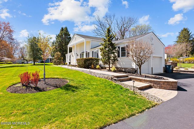 73 Windham Way, Freehold, NJ 07728