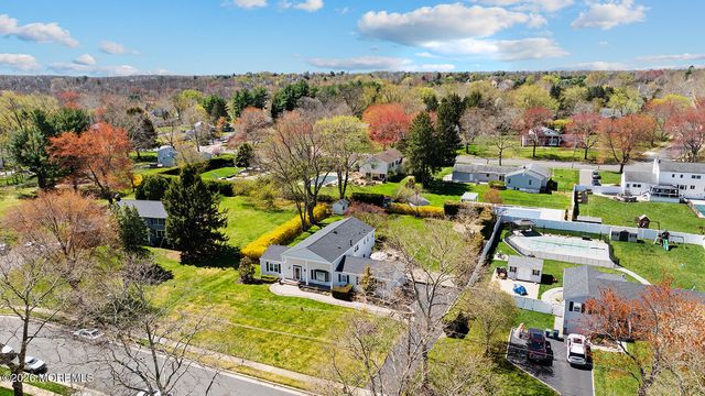 73 Windham Way, Freehold, NJ 07728