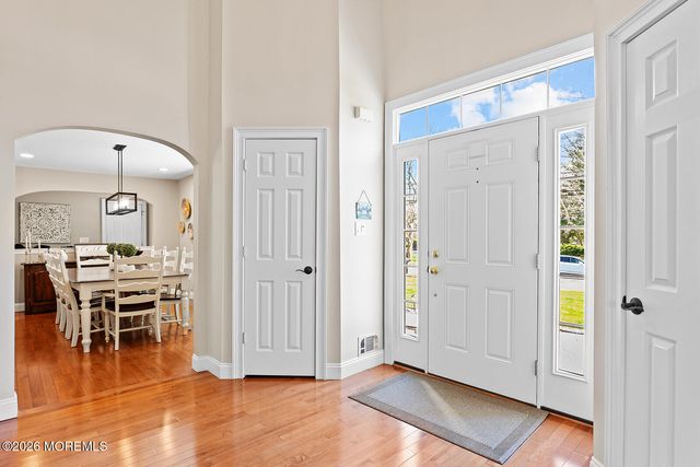 73 Windham Way, Freehold, NJ 07728