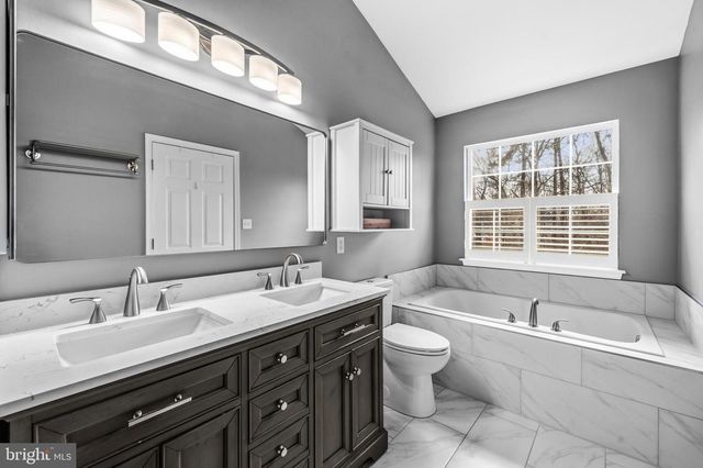 832 PATUXENT RUN CIR, Odenton, MD 21113