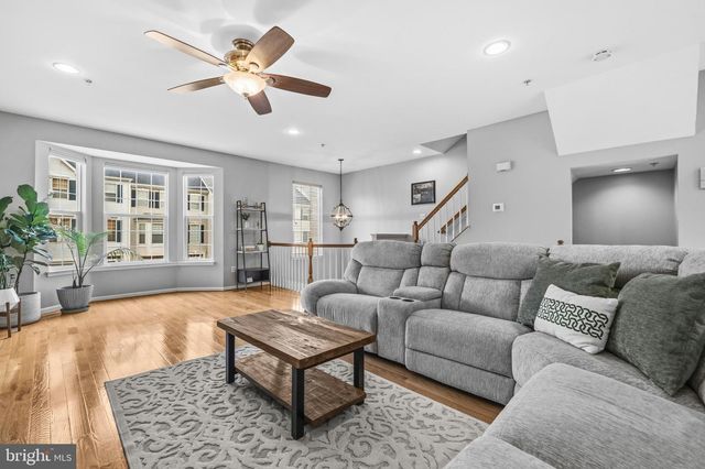 832 PATUXENT RUN CIR, Odenton, MD 21113