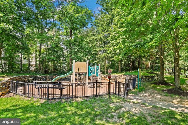 832 PATUXENT RUN CIR, Odenton, MD 21113