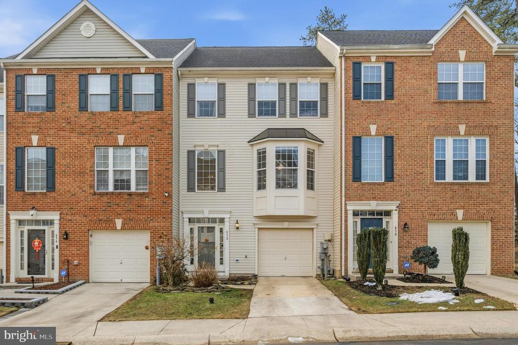 832 PATUXENT RUN CIR, Odenton, MD 21113