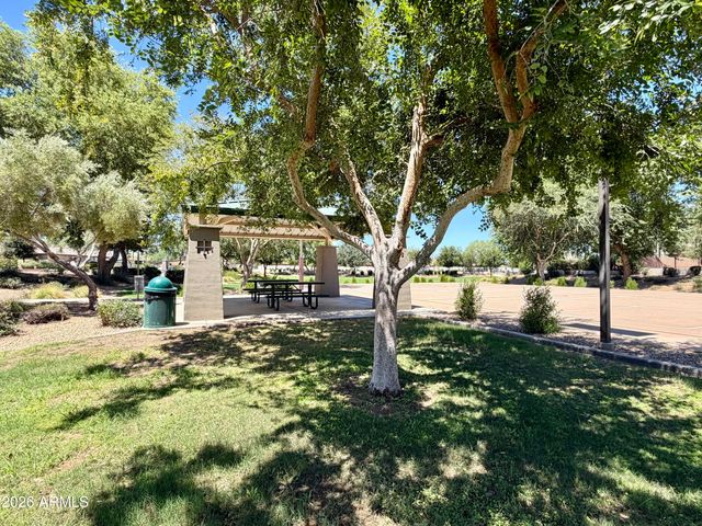 2217 W ALICIA Drive, Phoenix, AZ 85041