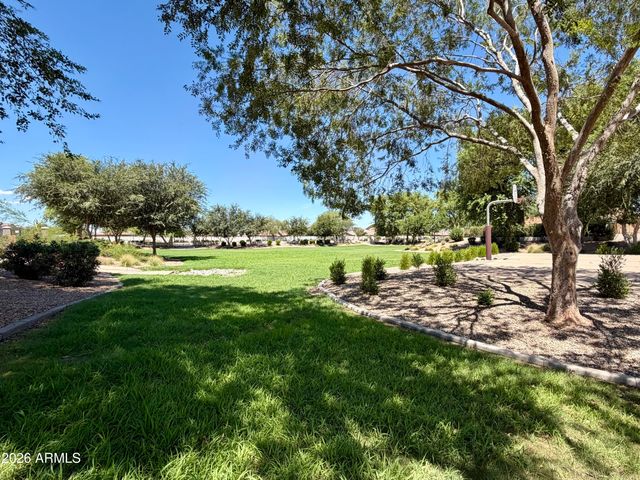 2217 W ALICIA Drive, Phoenix, AZ 85041