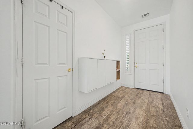 2217 W ALICIA Drive, Phoenix, AZ 85041