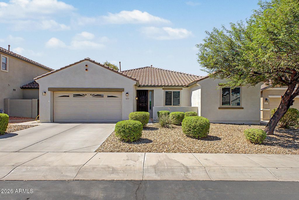 2217 W ALICIA Drive, Phoenix, AZ 85041 — photo 5
