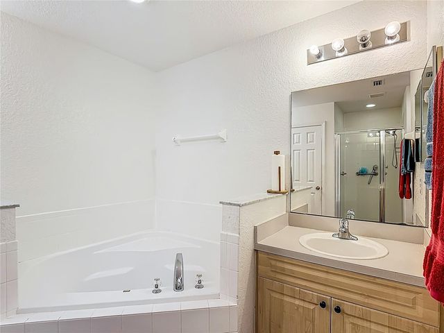 1910 DOLPHIN DRIVE, Kissimmee, FL 34759