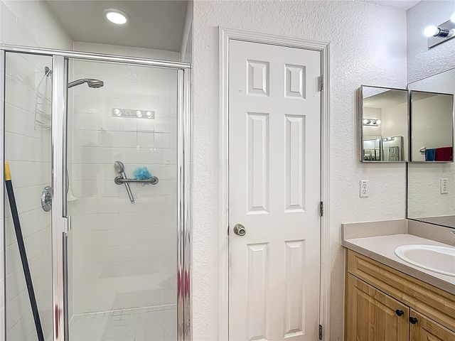 1910 DOLPHIN DRIVE, Kissimmee, FL 34759