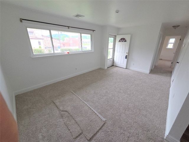 309 36th St, Mckeesport, PA 15132