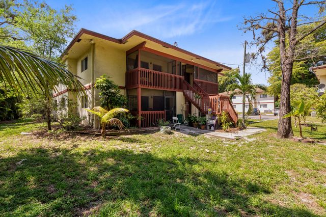 2054 NW 43RD Terrace 4, Lauderhill, FL 33313
