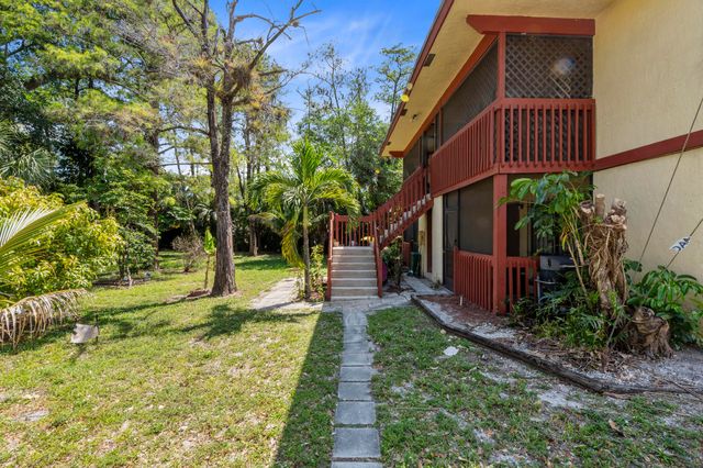 2054 NW 43RD Terrace 4, Lauderhill, FL 33313