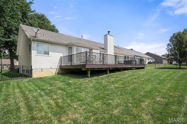 226 Charging Bear Drive, Wentzville, MO 63385