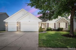 226 Charging Bear Drive, Wentzville, MO 63385
