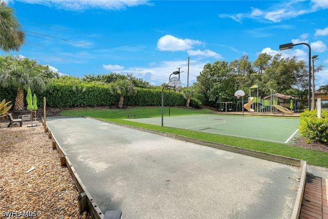 7756 Gardner DR 102, Naples, FL 34108