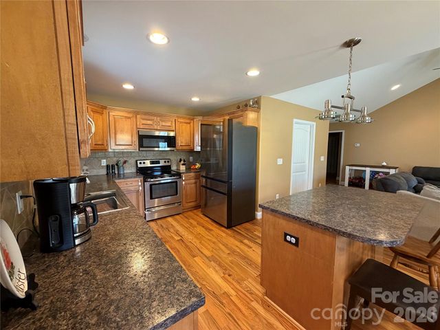 510 E Carpenter Street, Maiden, NC 28650