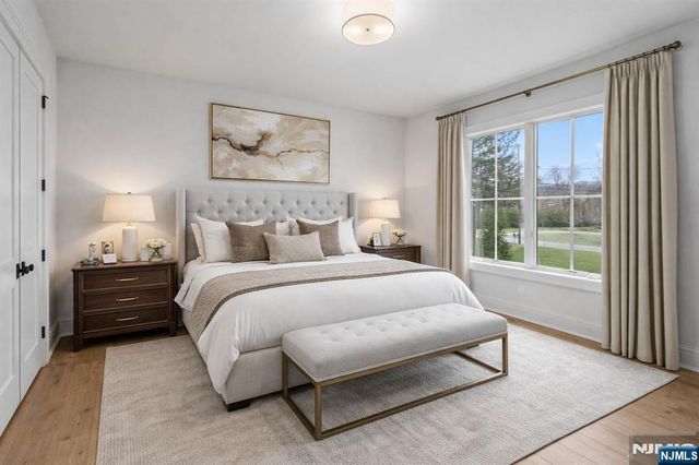 309 Green Ridge Road, Franklin Lakes, NJ 07417