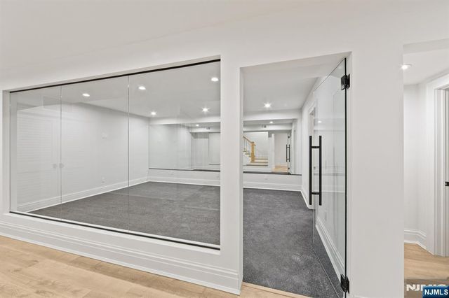 309 Green Ridge Road, Franklin Lakes, NJ 07417