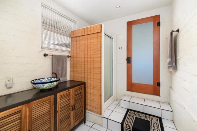 2658 Highland Drive, Carlsbad, CA 92008