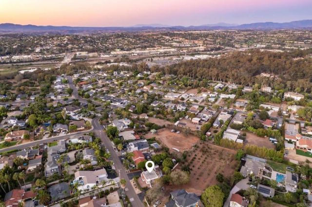 2658 Highland Drive, Carlsbad, CA 92008