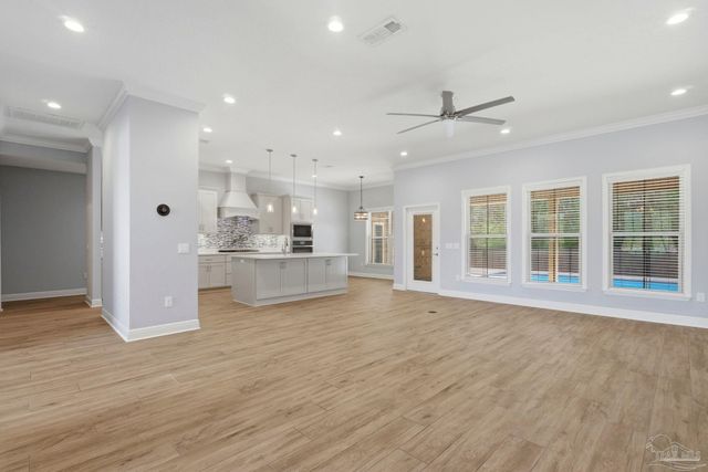 1163 Wensel Dr, Cantonment, FL 32533