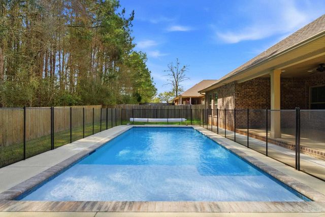 1163 Wensel Dr, Cantonment, FL 32533