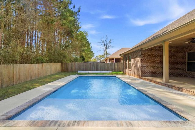 1163 Wensel Dr, Cantonment, FL 32533