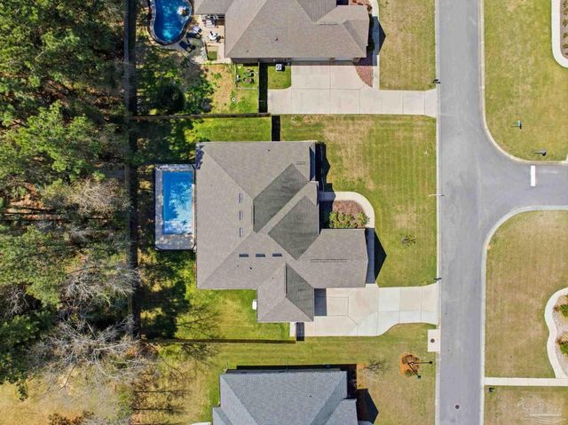 1163 Wensel Dr, Cantonment, FL 32533