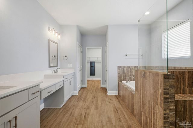 1163 Wensel Dr, Cantonment, FL 32533