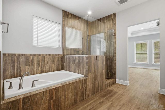 1163 Wensel Dr, Cantonment, FL 32533