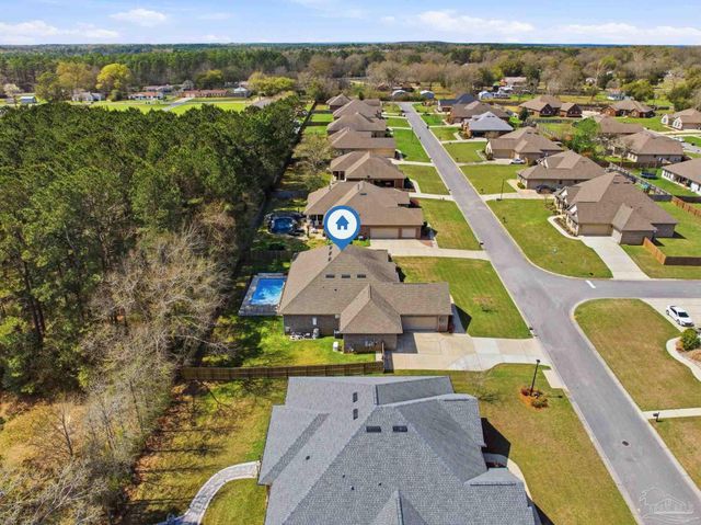 1163 Wensel Dr, Cantonment, FL 32533