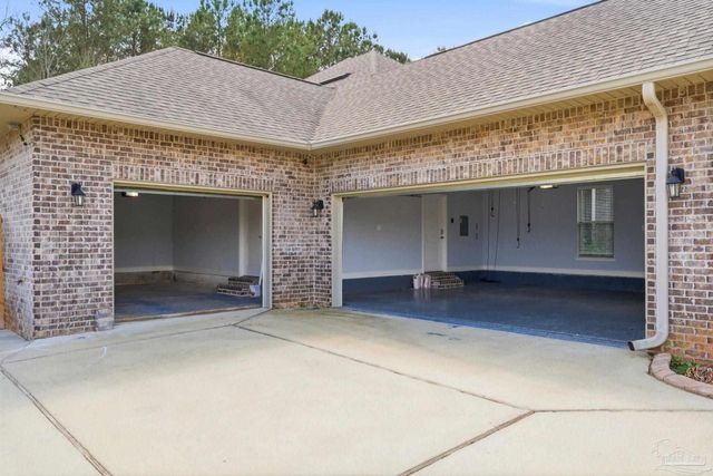 1163 Wensel Dr, Cantonment, FL 32533
