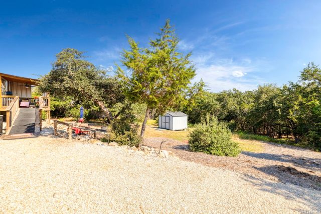 9070 REBECCA CREEK RD, Spring Branch, TX 78070