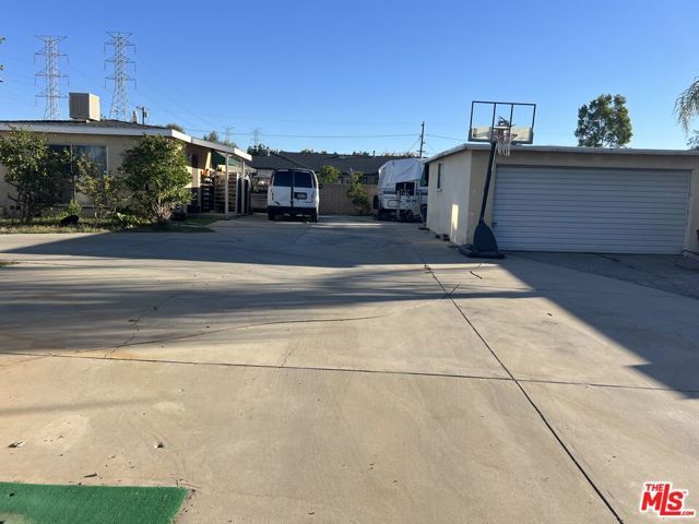 9278 Kewen Avenue, Sun Valley (los Angeles), CA 91352