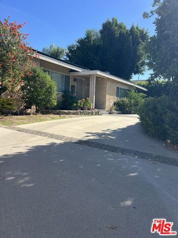 9278 Kewen Avenue, Sun Valley (los Angeles), CA 91352