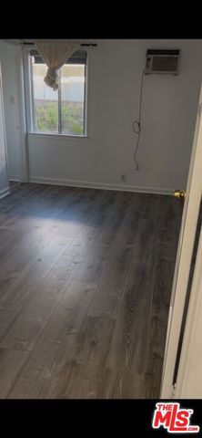 9278 Kewen Avenue, Sun Valley (los Angeles), CA 91352