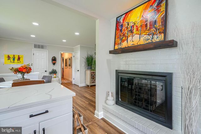 8808 LITTLEWOOD RD, Parkville, MD 21234