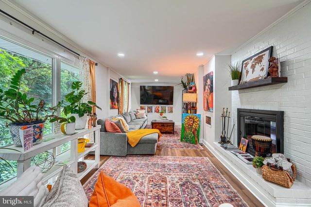 8808 LITTLEWOOD RD, Parkville, MD 21234
