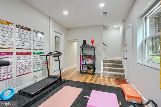 8808 LITTLEWOOD RD, Parkville, MD 21234