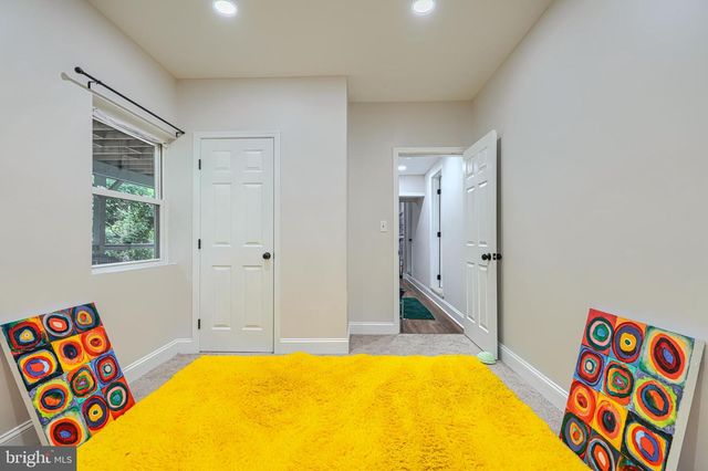8808 LITTLEWOOD RD, Parkville, MD 21234